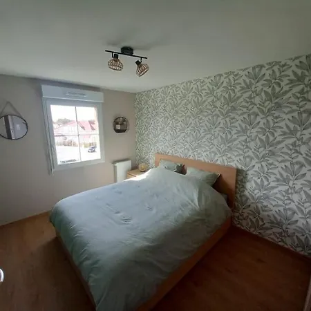 Neuf Bien Situé à Sainte Cécile Apartamento *